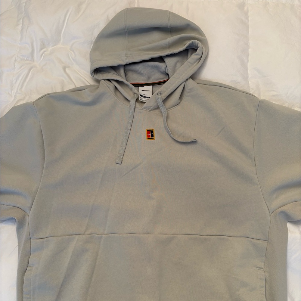 Nike Men’s XL Grey Tennis Logo Sweatshirt